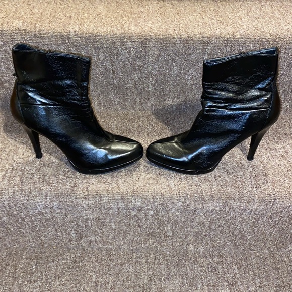 ♠️GUC Nine West Manmade Upper Black Platform Heeled Dress Booties - Picture 5 of 13